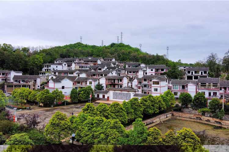 中國農村改革第一村——貴州關嶺石板井村